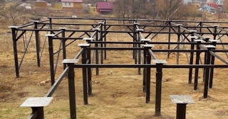 Свайный фундамент под ключ цена с установкой в Дмитрове от 510 рублей/м2| установка свайного фундамента под дом под ключ недорого